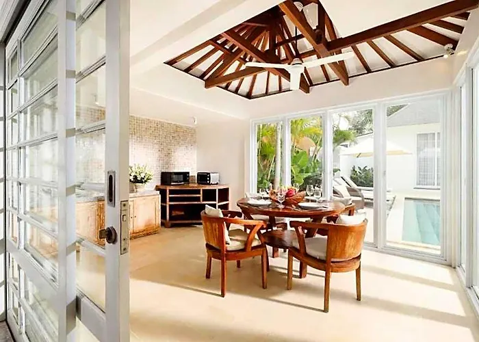 Lovely 5 Bedroom Private Pool With Garden View Ir43 ホテル