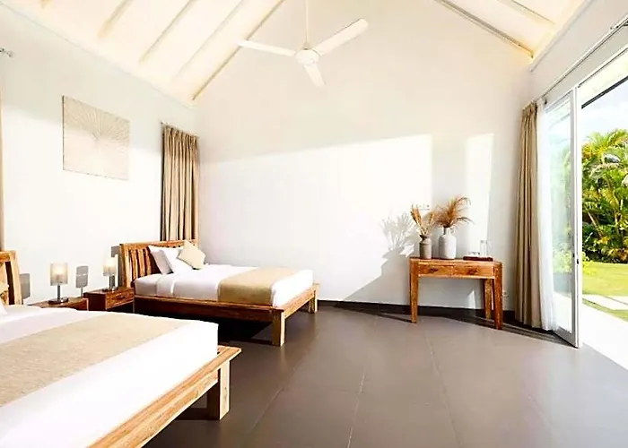 ホテル Lovely 5 Bedroom Private Pool With Garden View Ir43 バリ島